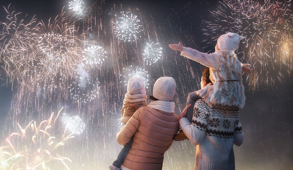 stock-photo-new-year-holiday-happy-family-parents-and-daughters-children-girls-are-watching-fireworks